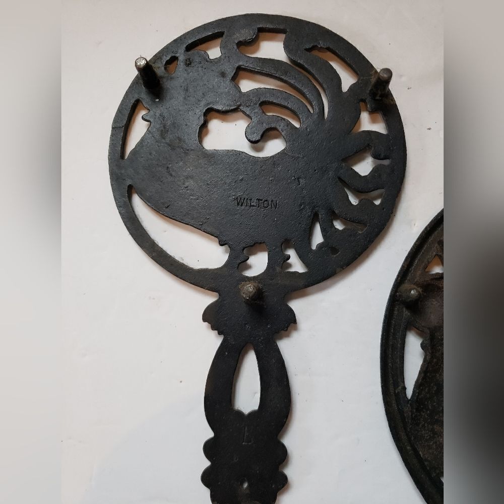 Rooster Trivets (2)  - Picture 6 of 10